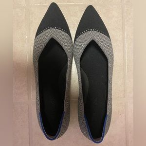 Rothy’s: The Point II, pebble herringbone size 9.5